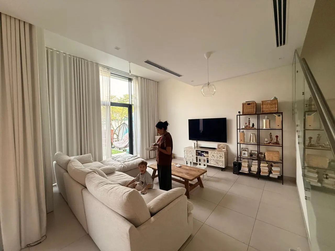 The lived-in townhouse: Photo 12, shot on the agent's phone