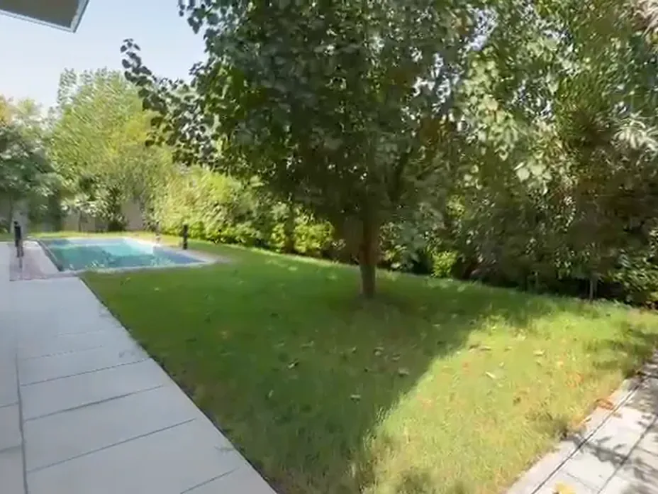 Krisztiana'nın District One'da çektiği videodan bir kare