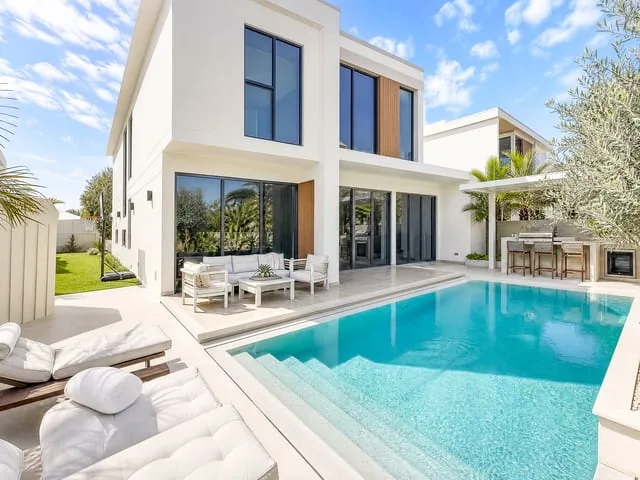 Villa, delivered listing photo