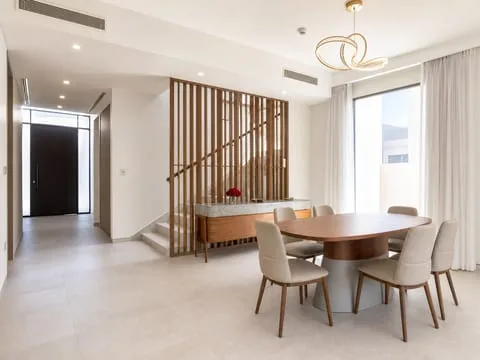 Apartment, 5 bed, delivered listing photo 3