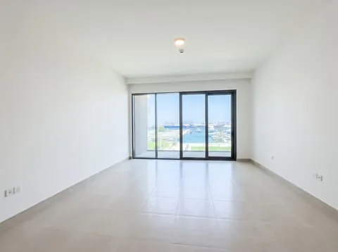 Apartment, 2 bed, delivered listing photo 3