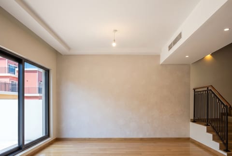 Example 14, delivered photo 4