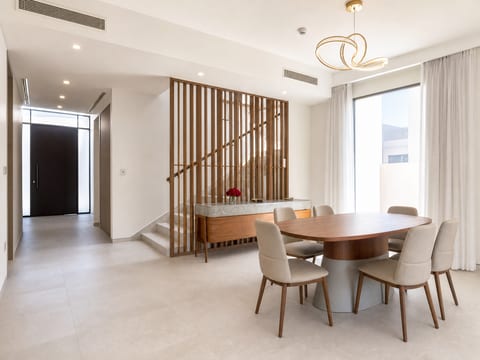 5-Bed Apartment, delivered listing photo 3