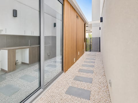 5-Bed Apartment, delivered listing photo 4