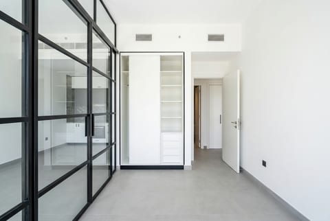 2-Bed Apartment, delivered listing photo 4