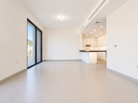 Property, delivered listing photo 3
