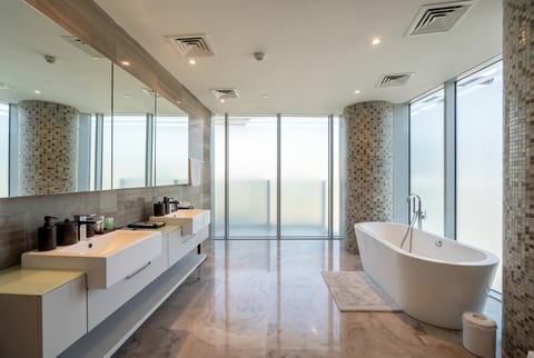 2-Bed Apartment, delivered listing photo 2