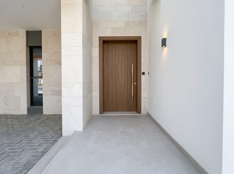 2-Bed Apartment, delivered listing photo 3