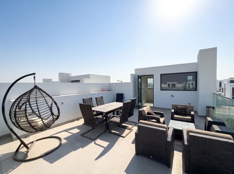 2-Bed Apartment, delivered listing photo 3